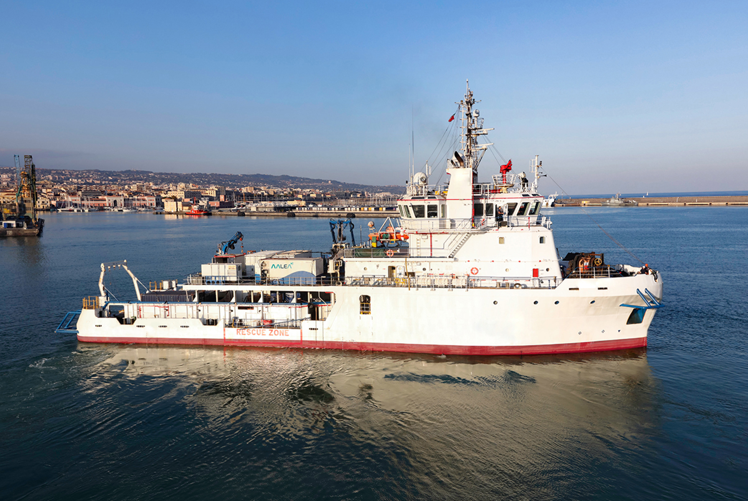 Survey vessel - Services Aalea